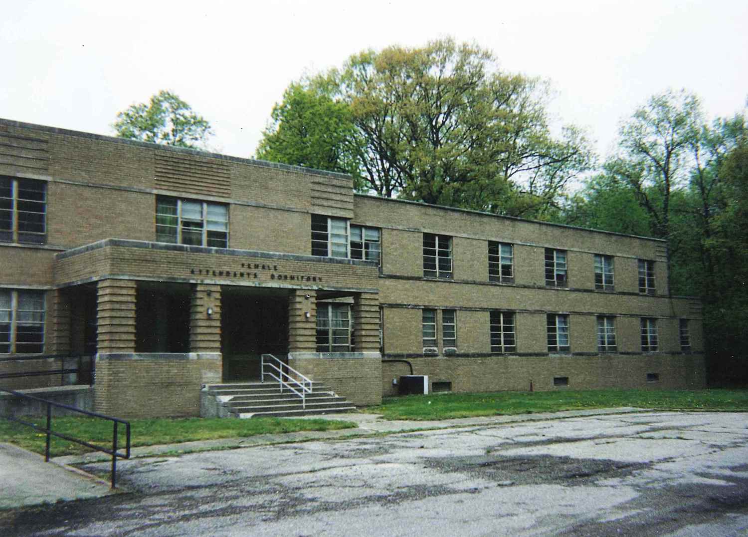 145-si_Muscatatuck_State_School_Female_Attendants_Dormitory.jpg